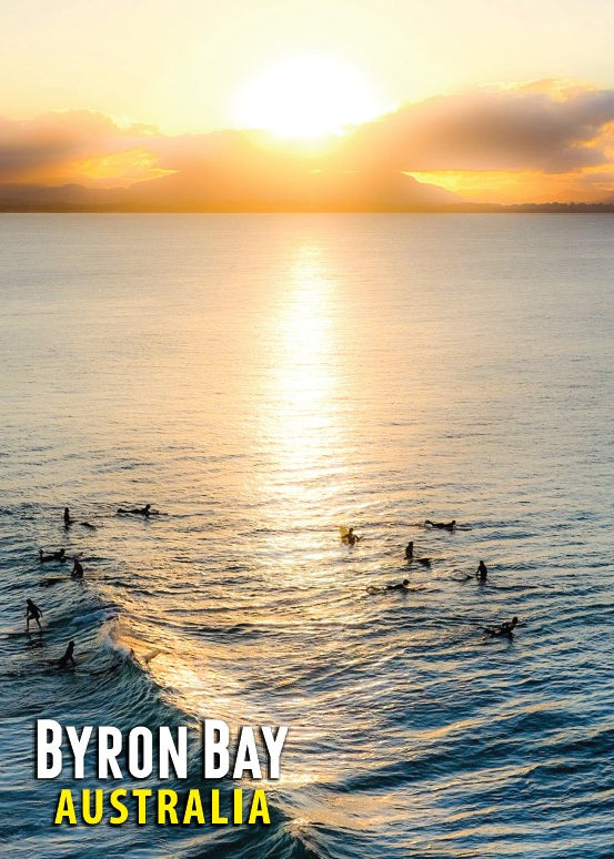 POSTCARD Byron Bay Surfers
