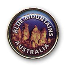 PIN 18MM BLUE MOUNTAINS three  SISTERS